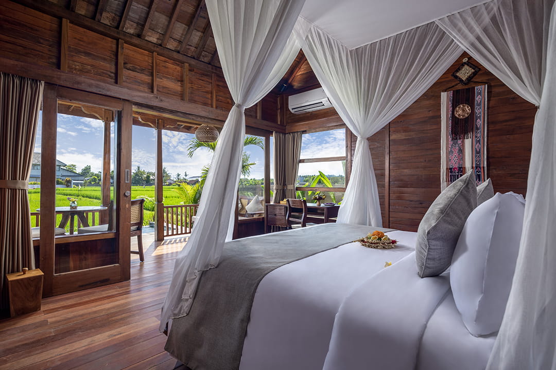 Paddy View Wooden Pool Villa