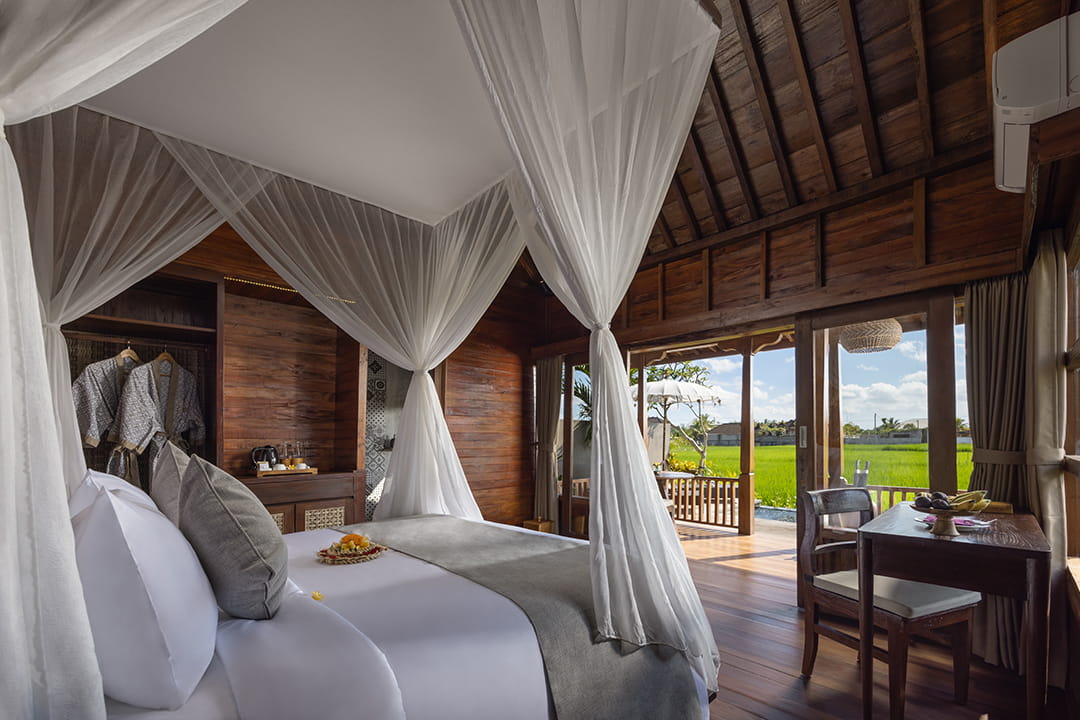 Paddy View Wooden Pool Villa